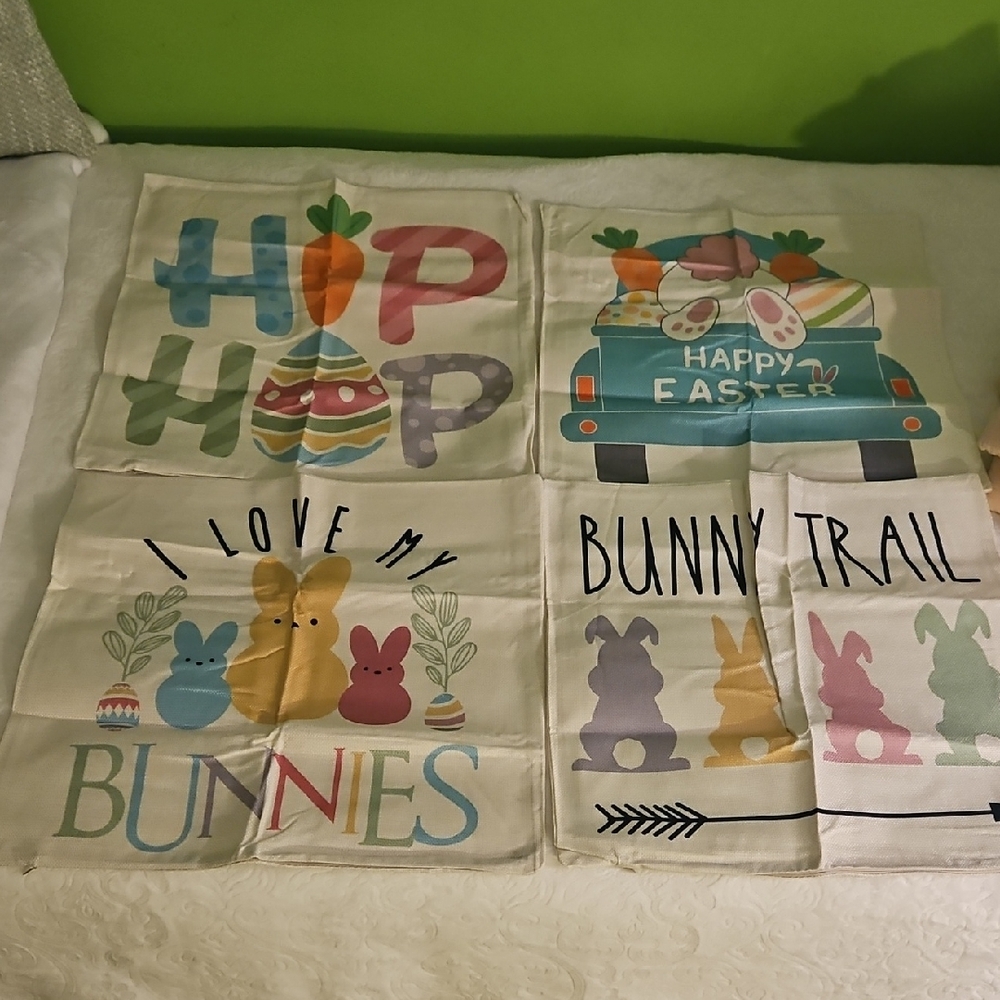 Easter Bunny Pillow Covers 20x20- Pastel Multicolor Set Of 4. New.